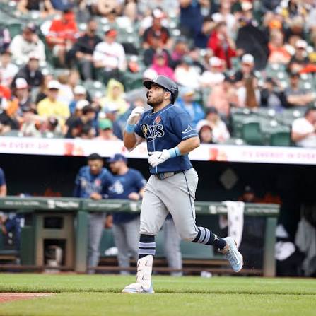 MLB