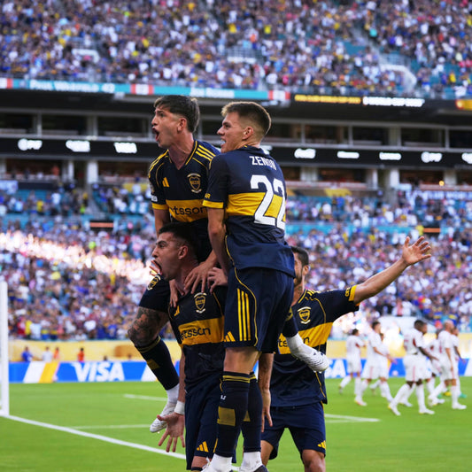 Kit de juego Boca JR Visita